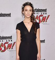 Stella Maeve, 36 лет, США Stella Maeve, 36 лет,